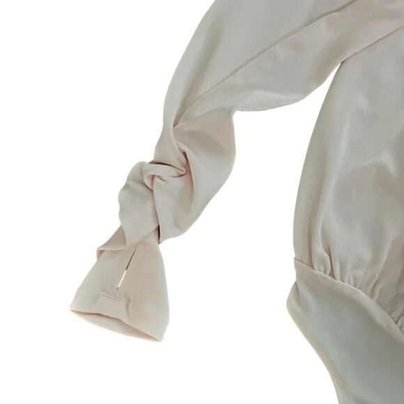 Free People Movement Kaya Bodysuit Size XS Ballet Pink Long Sleeve Keyhole Front - Picture 5 of 10